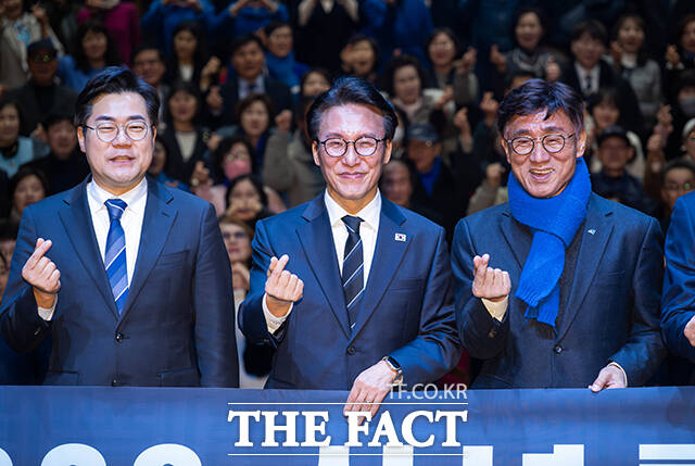 김민석 국무총리가 23일 오후 경기 인천시 계양구 계양문화회관에서 열린 '2026 신년특강 K-국정설명회'에 참석해 발언하고 있다. /인천=박헌우 기자