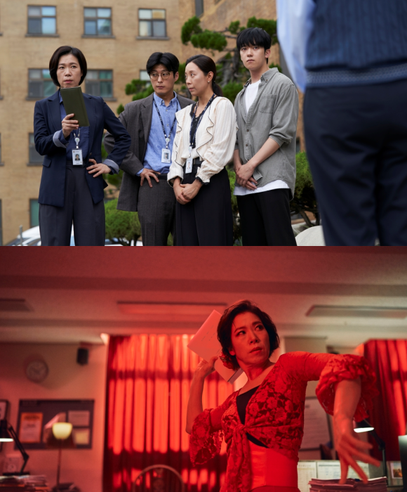 구청 과장 국희 역을 맡은 염혜란은 