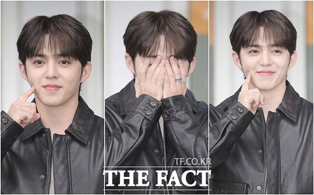 세븐틴 에스쿱스가 24일 오전 패션쇼 참석을 위해 인천국제공항에서 밀라노로 출국하며 포즈를 취하고 있다. /인천국제공항=박헌우 기자