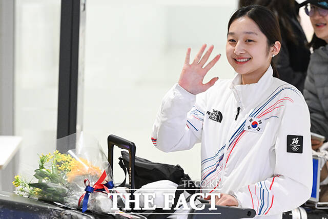 2026 밀라노·코르티나담페초 동계올림픽 한국 대표팀이 24일 오후 인천국제공항으로 귀국하고 있다. /인천국제공항=김성렬 인턴기자
