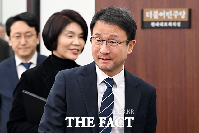 한병도 더불어민주당 원내대표가 대미투자특별위원회 운영에 비협조적인 태도를 보이고 있는 국민의힘을 향해 