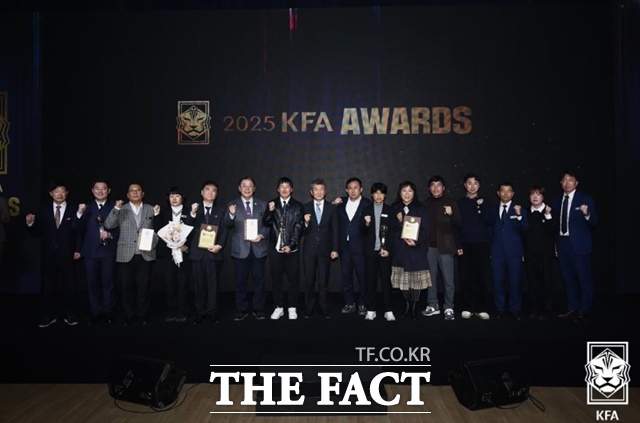 2025 KFA AWARDS에서 수상의 영광을 안은 주인공들./KFA