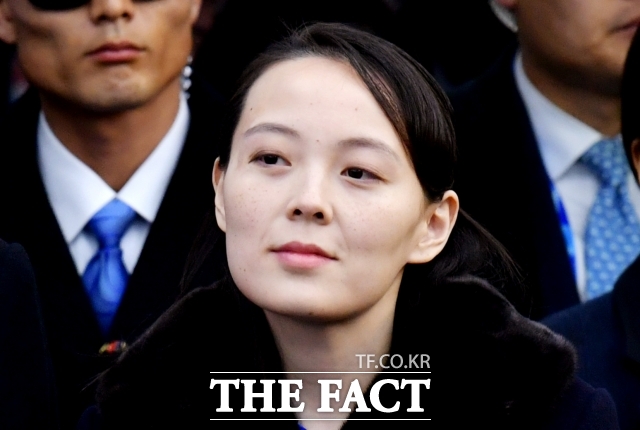 김정은 북한 국무위원장의 여동생 김여정 노동당 부부장이 제9차 노동당 대회에서 부장으로 승진했다. 정치국 후보위원에도 다시 이름을 올리며 건재를 과시했다. /더팩트DB