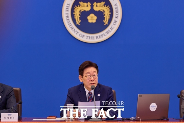 이재명 대통령은 24일 부당한 관리비 책정 관행을 두고 