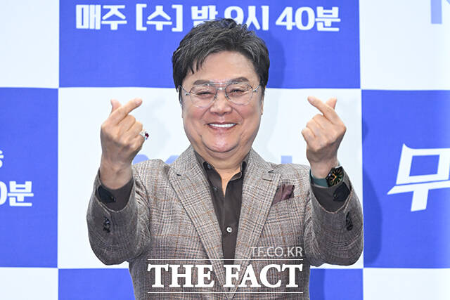 트로트 가수 남진이 MBN 오디션 프로그램 ‘무명전설-트롯 사내들의 서열전쟁’의 심사위원으로 힘을 보탠다. /서예원 기자