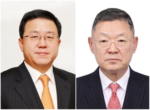 효성티앤씨가 26일 이창황 스판덱스PU장(왼쪽)과 유영환 무역PG장을 각자 대표이사로 내정했다. /효성