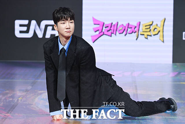 갑자기 '깡' 퍼포먼스 선보이는 이승훈.