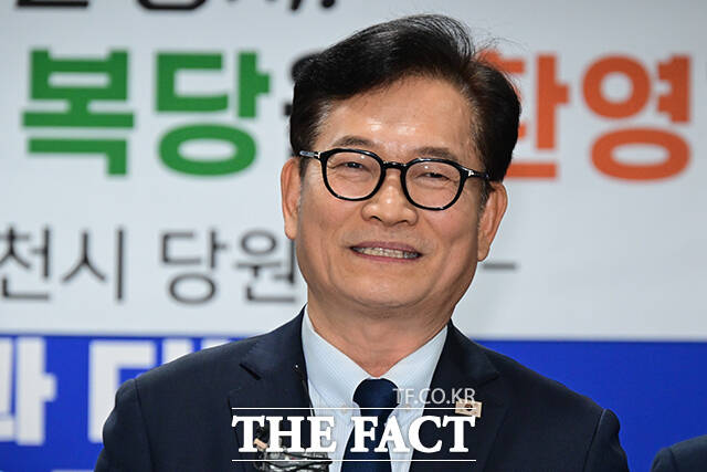 정청래 더불어민주당 대표는 27일