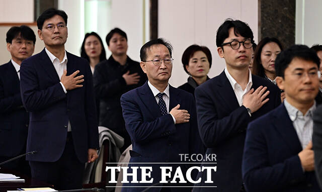 김남중 통일부 차관이 27일 오전 서울 종로구 정부서울청사에서 열린 2026 지방자치단체 남북교류협회 정책협의회에 참석해 모두발언을 하고 있다. /임영무 기자