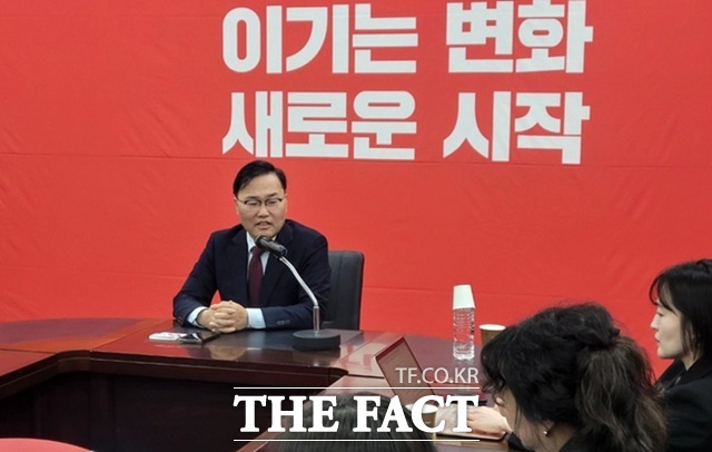 27일 국민의힘 대구시당에서 기자회견을 연 홍석준 전 의원. /박병선 기자