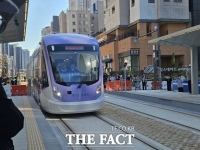  '교통섬' 위례에 트램 달린다…주민들 