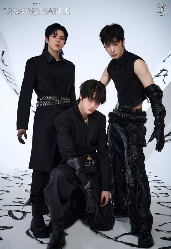 빅오션이 3일 오후 서울 마포구 쇼킹케이팝센터에서 열린 세 번째 미니 앨범 THE GREATEST BATTLE 미디어 쇼케이스에 참석해 다양한 얘기를 나눴다. /파라스타엔터테인먼트