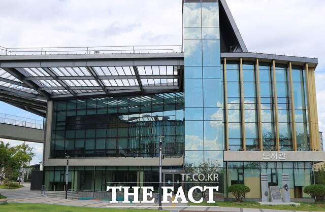 고령군 다산도서관 전경 /고령군