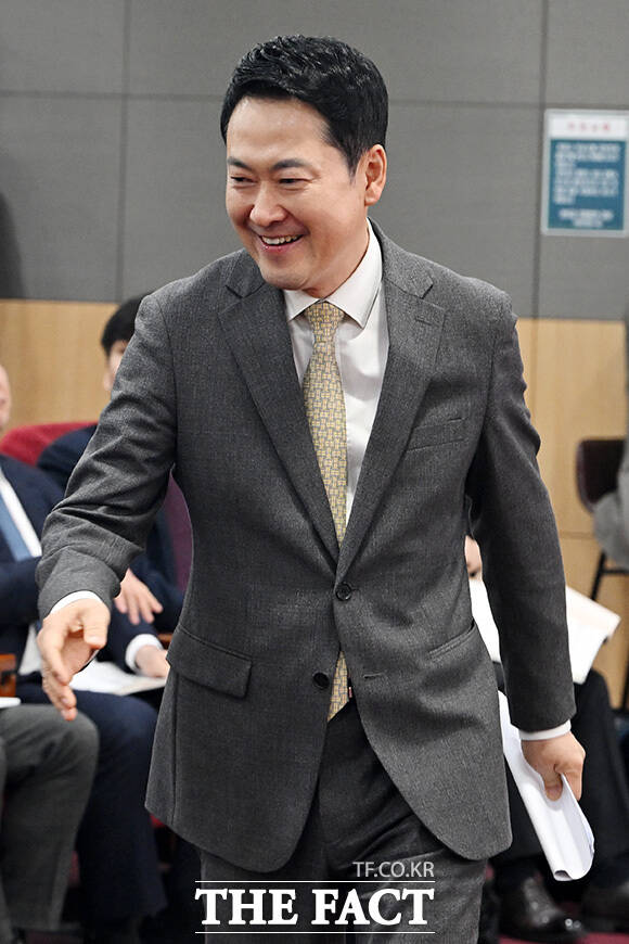 여의도연구원 창립 31주년 연속 토론회 '글로벌 대전환 시대, 이재명 정부 정책: 평가와 전망'에 참석한 장 대표.