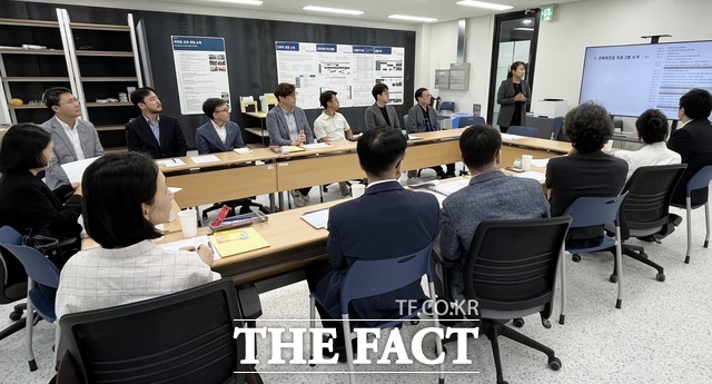 건축학교육 인증평가단이 금오공대를 방문해 지역 최고 수준의 건축 교육 역량을 다시 한번 확인했다. /금오공