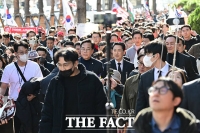  '윤어게인' 후폭풍에도 다시 청와대로…국힘, 강공 속내는