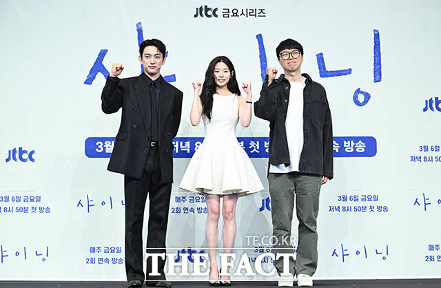 배우 박진영과 김민주, 김윤진 감독(왼쪽부터).