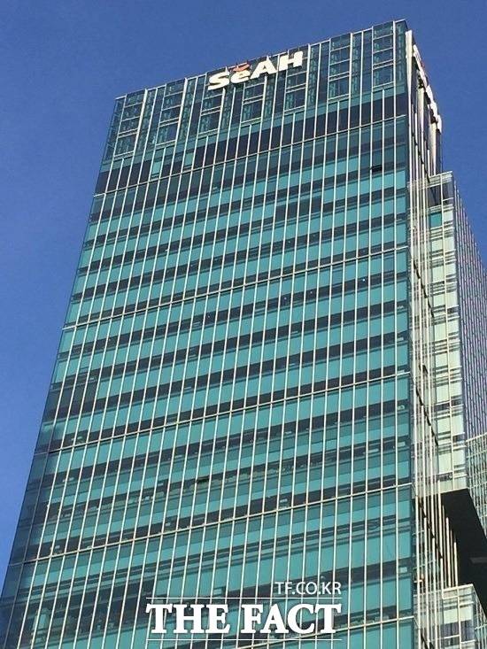 세아제강지주가 지난해 매출 3조7596억원, 영업이익 2058억원의 잠정 실적을 기록했다. /더팩트 DB