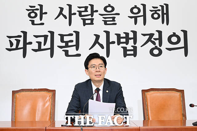 조정훈 국민의힘 인재영입위원장이 6일 오전 서울 여의도 국회에서 인재영입위 3차 영입인재를 발표하고 있다. /국회=박헌우 기자