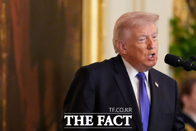 5일(현지시간) 트럼프 대통령은 미국 매체 액시오스와의 전화 인터뷰에서 이란 차기 지도자와 관련해 나는 베네수엘라에서 델시 로드리게스(임시 대통령)와 관련해 그랬던 것처럼 임명에 관여해야 한다고 말했다. /AP.뉴시스