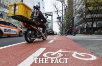  배달·소상공인 부담 덜어준다…전기이륜차 보조금 확대