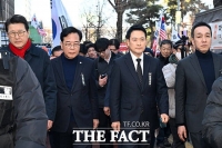  [주간政談<상>] 대통령 순방 중인데…빈집 찾은 장동혁號