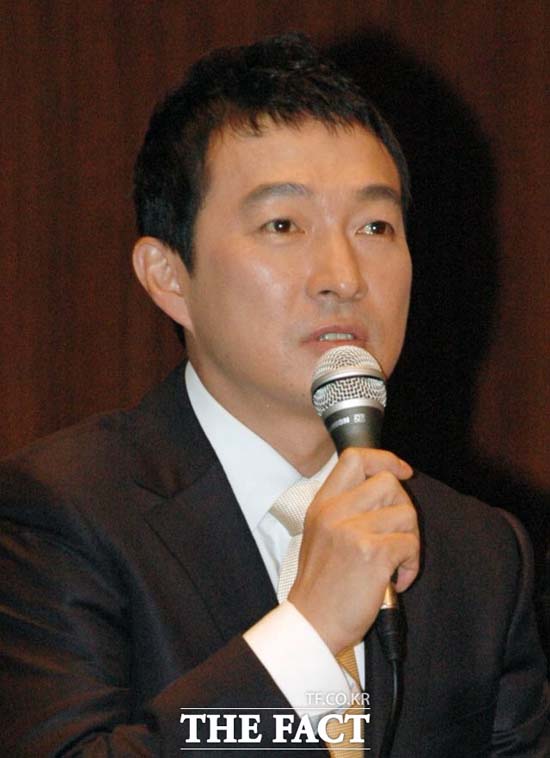 배우 이재룡이 서울 강남에서 음주운전 사고를 낸 뒤 현장을 벗어났다가 경찰에 붙잡혔다. /더팩트 DB