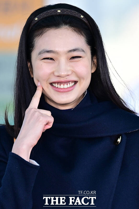 그리고 '볼콕' 포즈까지 완벽 소화.