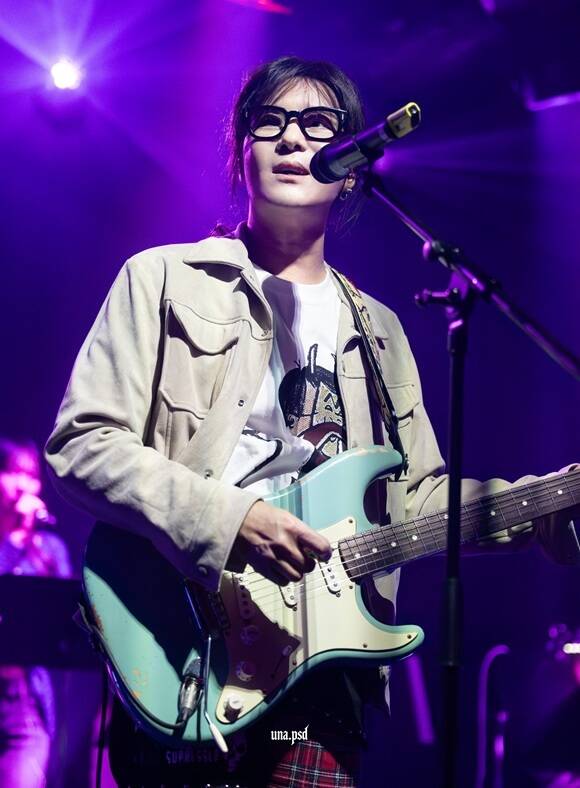 가수 김종서는 80년대를 대표하는 록 밴드 시나위와 부활, 작은하늘, 카리스마를 모두 거친 유일한 인물이자, 솔로 전향 후 로커로는 사실상 처음으로 대중적 성공을 거둔 상징적 존재다./레드블랙엔터테인먼트