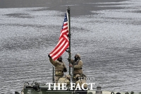  이란 공격 미군 전사자 첫 귀환…트럼프 유해 귀환식 참석