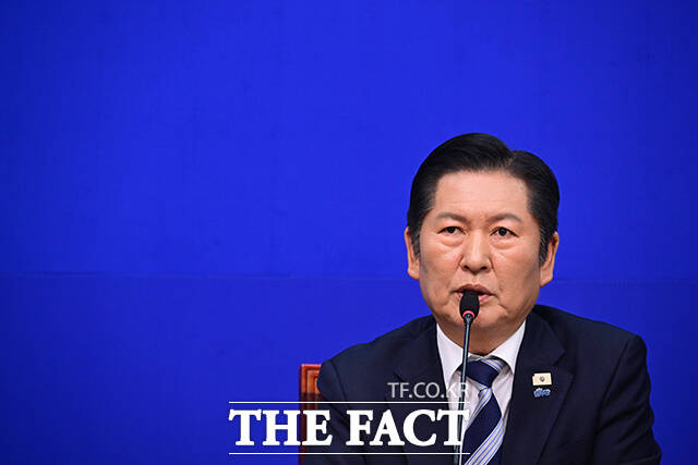 당대표 취임 후 두 번째 기자회견을 연 정청래 대표는 