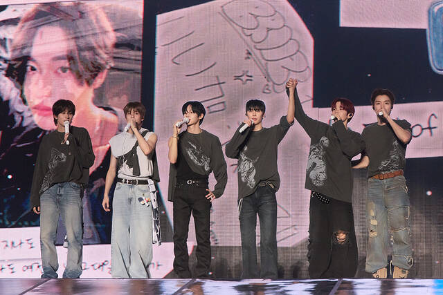 라이즈가 3월 6~8일 서울 공연을 끝으로 첫 월드투어를 성황리에 마무리했다. 이번 투어로 라이즈는 42만 관객을 동원했다. /SM엔터
