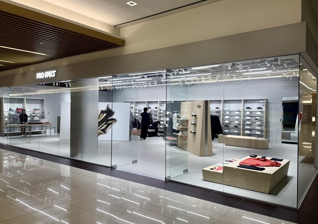 용산 직영점 리뉴얼 오픈 전경 이미지. /프로-스펙스