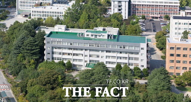 전북대학교 사범대학 전경. /전북대