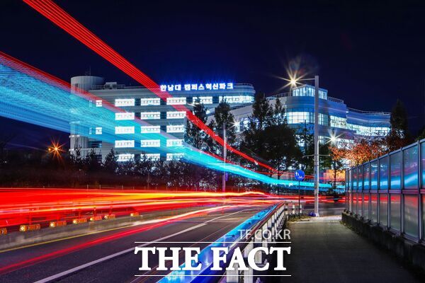 한남대학교가 학생이 보유한 경험 데이터에 기반한 인공지능 시스템 플랫폼을 구축한다. 사진은 한남대 캠퍼스 혁신파크 전경. /한남대