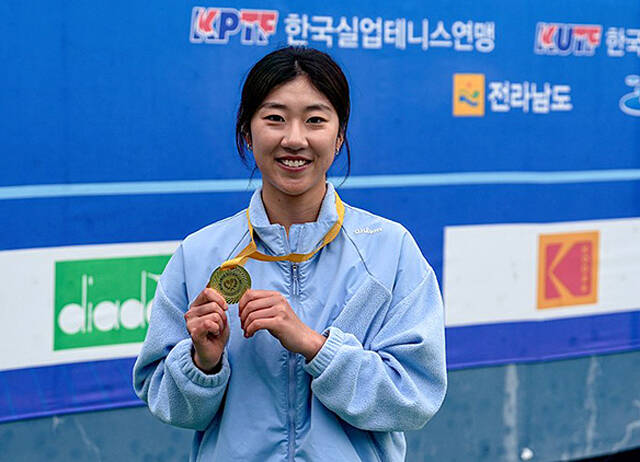 장가을 안동시청 테니스경기단 장가을이 여수오픈테니스대회에서 금메달 1개를 획득 했다. /안동시