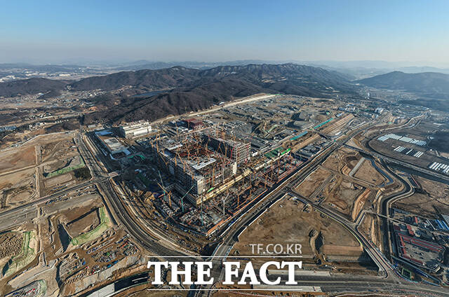 7일 오후 경기 용인시 원삼면 용인 반도체 클러스터 단지의 모습이 보이고 있다. /용인=박헌우 기자