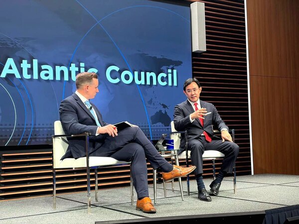 최윤범 고려아연 회장이 취임 3년 만에 사상 최대 실적이라는 성과를 냈다. 고려아연은 지난해 연결기준 매출액 16조5812억원, 영업이익 1조2324억원을 기록했다. /고려아연