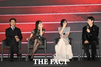  오정세 발언에 웃음 짓는 '클라이맥스' 출연진 [포토]