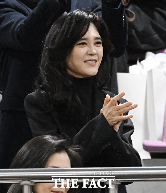 이부진 호텔신라 사장이 지난해 연봉으로 총 14억6400만원을 받은 것으로 나타났다. 전년도와 비교하면 약 14% 줄어들었다. /박헌우 기자