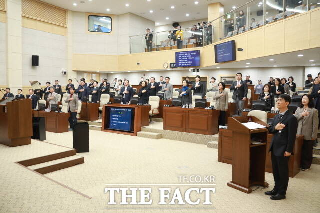 세종시의회가 11일 본회의장에서 제104회 임시회를 열고 있다. /세종시의회