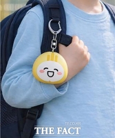  성남시, 초등학생에 '휴대용 SOS 성남벨' 3만 8016개 지급