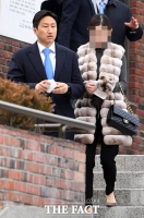  정준선 교수 결혼식 참석한 정기선 HD사장 부부 [포토]