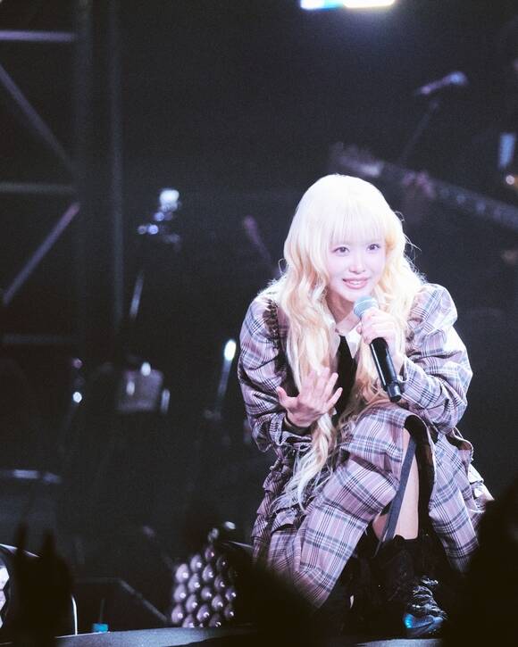 창원 출신의 싱어송라이터 한로로는 NC 다이노스의 새로운 승리요정으로 주목 받고 있다./어센틱