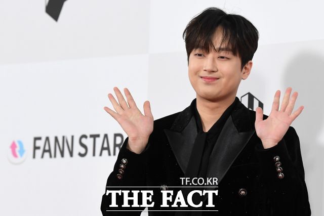 가수 이찬원은 시구는 하지 않았지만 삼성 라이온즈 경기 해설자로 자주 출연하고 있다./더팩트DB