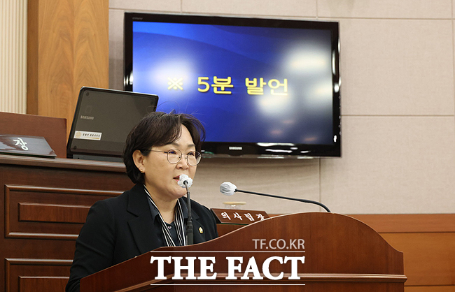 김옥랑 의원이 5분 자유발언을 하고 있다. /봉화군