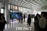  서울시립 서서울미술관 개관 첫날 '뜨거운 관심' [TF사진관]