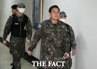  경찰, '윤석열 탄핵심판 위증' 이진우 전 수방사령관 송치