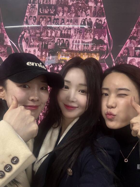 씨야는 과거의 성공 공식이나 타인의 결정이 아닌, 우리가 진정으로 하고 싶은 씨야만의 음악을 들려드리고 싶다“고 각오를 전했다. /씨야