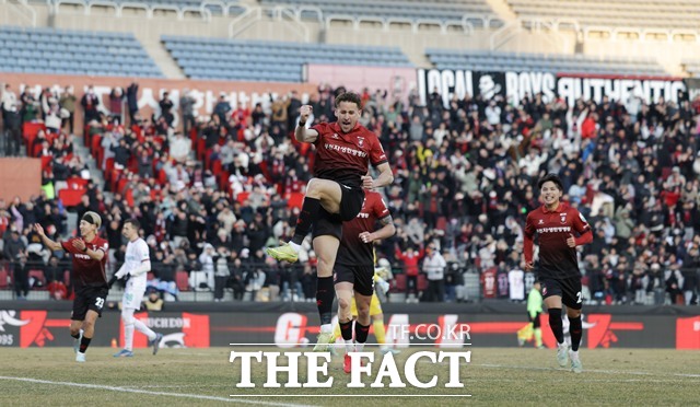 부천의 초반 상승세를 이끌고 있는 갈레고./K리그